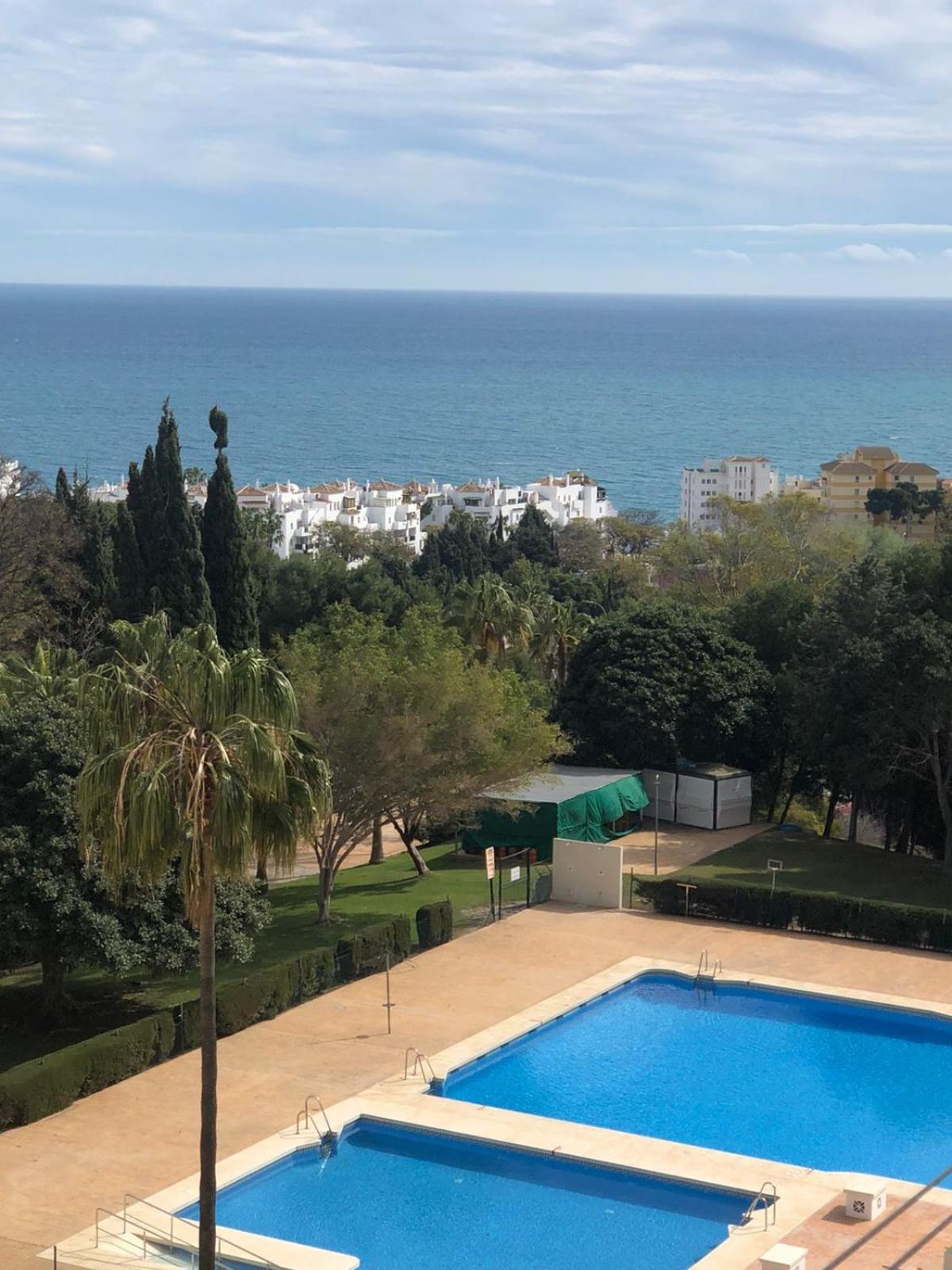 Hércules Benalmádena Bagian luar foto